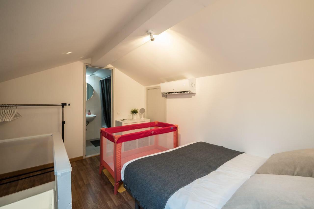 Maria's 5th Avenue Apartment